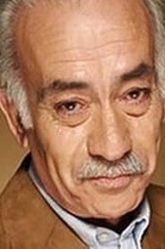 José Eduardo as Gomes