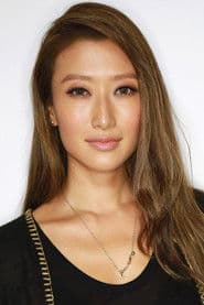 Jennifer Tse Ting-Ting as Phoenix / Macy