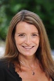 Lisa Lucas as Patti Benton