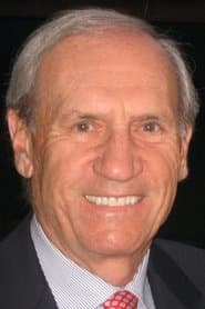 Antony Carbone as Leonard de Santis