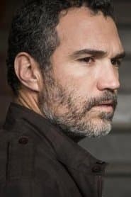 Salvador del Solar as Fernando