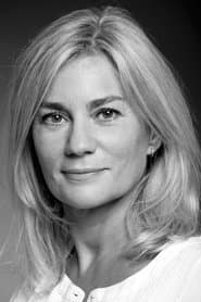 Valerie Gogan as Charlotte