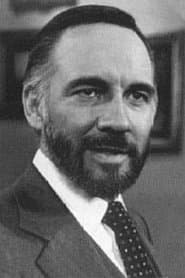 Aarón Hernán as Papá María