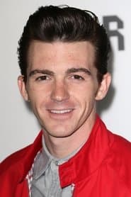 Drake Bell as Kevin Brewer