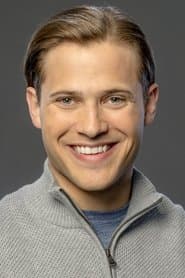 Wyatt Nash as Ryan Kelly