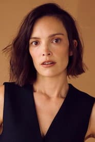 Jodi Balfour as Mary
