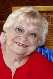 Perrette Souplex as Aimée, la patronne de l'hôtel de France