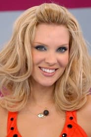 Christina Aloupi as Lilly