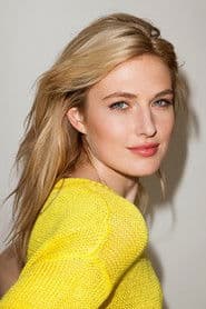 Cameron Kelly as Mandy