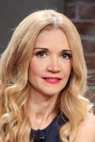 Ioanna Pappa as Melissa