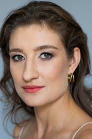 Anna Mészöly as Juci