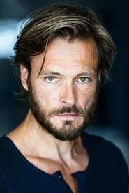 Andreas Pietschmann as Pierre