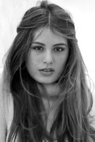 Taida Urruzola as Nora