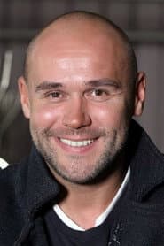 Maksim Averin as Сергей Викторович Глухарёв