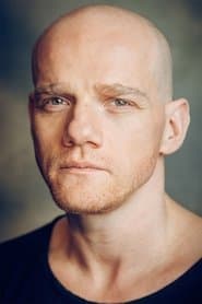 Yuri Kolokolnikov as Блинов