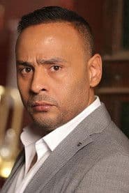 Mahmoud Abdel Moghny as سليمان