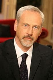 Lorenzo Majnoni as Maffei