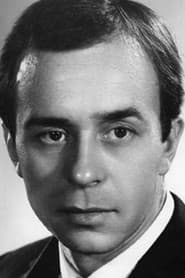 Oleg Borisov as Ermakov, an investigator