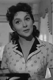 Nanda Primavera as donna Elvira, madre di Bianca Maria