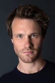 Hugh Skinner as Colin