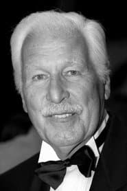 Friedrich Schoenfelder as Professor Edelsen