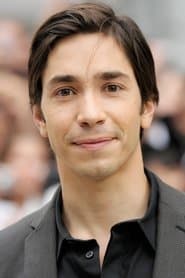 Justin Long as Chase Revere