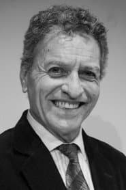 Daniel Miglioranza as Dr. Fisher