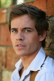 Guillaume Delorme as Seb