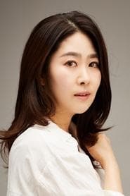 Kim Ji-young as Dr. Cha