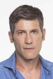 Andreas Kontopoulos as Lieutenant Vakirtzis