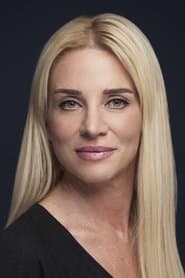 Buket Dereoğlu as Alev