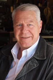 Roger Barnes as Jerry