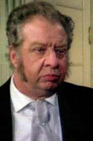 Raoul Delfosse as Pierre