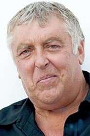 Maurizio Mattioli as Maurizio