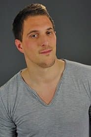 Mathieu Poggi as Mattéo