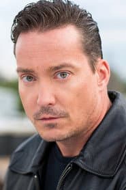 Joe Bocian as Pierson (as Joseph McCambridge)