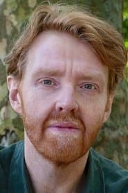 Andrew Buckley as Bennett