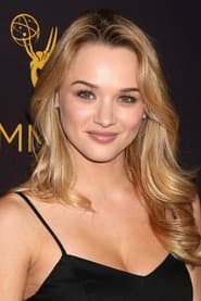 Hunter King as Avery Keller