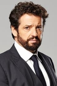 Louis Ferreira as Vern