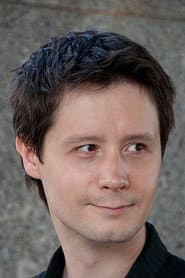 Dmitry Groshev as Peter