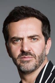 Flavio Medina as Fernando