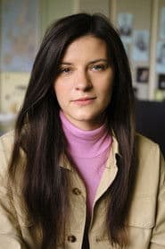 Radka Caldová as Resi