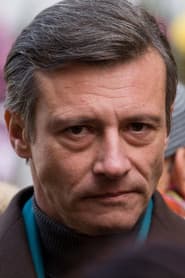 Lorenzo Gioielli as Mino Pecorelli