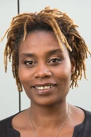 Marie-Sohna Condé as Caroline