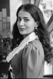 Hajar Alshammari as Sara