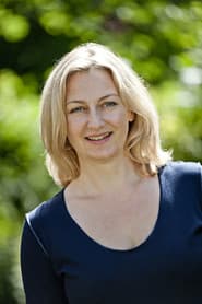 Margret Gilgenreiner as Erika Kluftinger