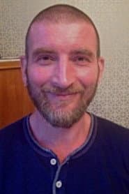 Ole Romsdal as Tønder