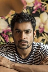 Jatin Goswami as Major Veer