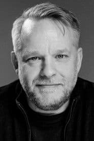 Jeppe Beck Laursen as Ullkallen