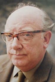 Arthur Lowe as Captain George Mainwaring